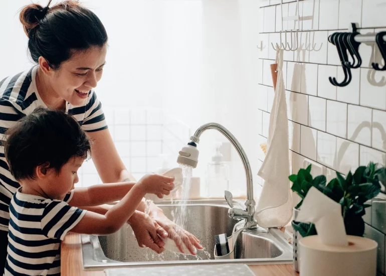 économiser l'eau, astuces pour réduire la consommation d'eau, réduire la facture d'eau, utilisation d'eau en France, sécheresses en France, amo support, assistant à la maîtrise d'ouvrage, amo